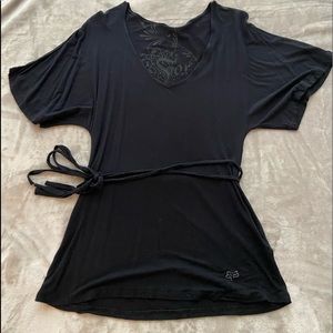 Black wide sleeve shirt